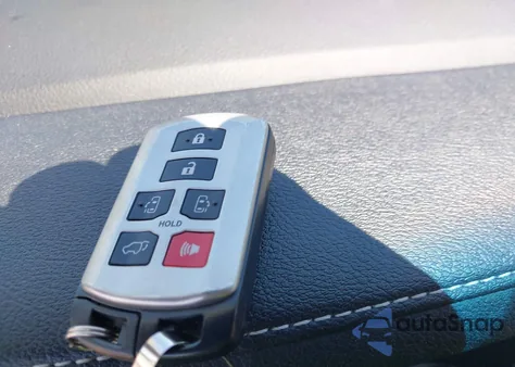 2017 Toyota Sienna Xle 8 Passenger from USA, damaged, VIN 5TDYZ3DC2HS771745